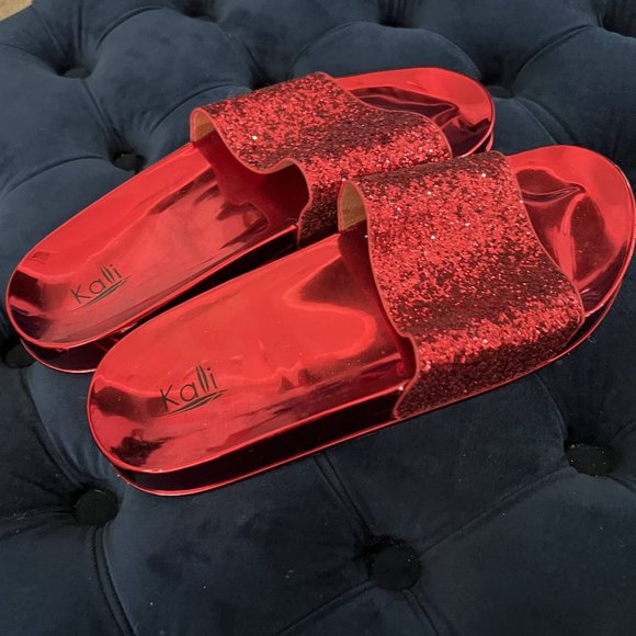 Sparkly Red Slides - Picture 2 of 2